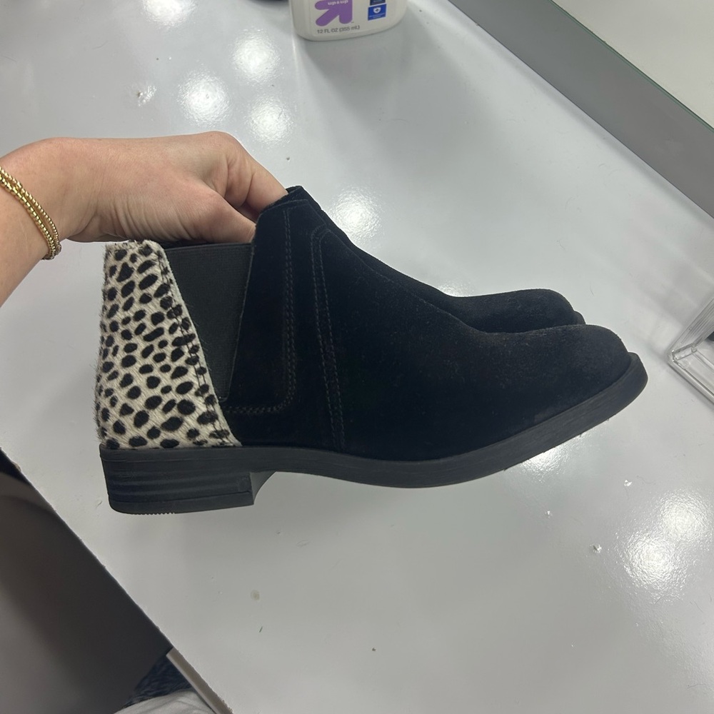 Clark’s Booties - Picture 4 of 10